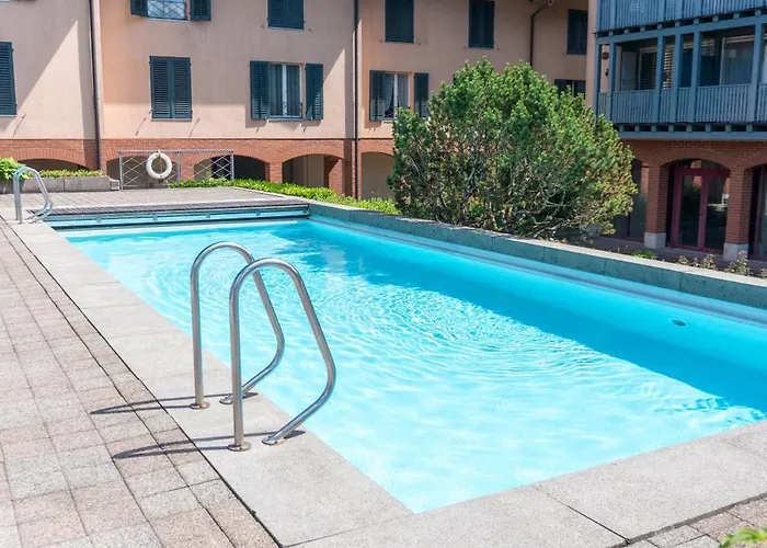 Surfers Deck Near Interlaken, At With Pool * Därligen